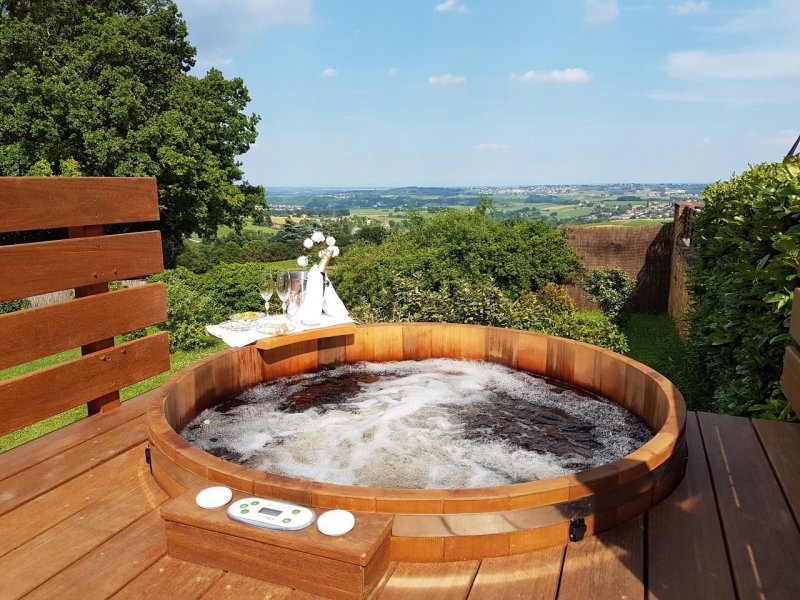 Cabane De Luxe Pour Amoureux Avec Spa Privatif Sauna Et Piscine 