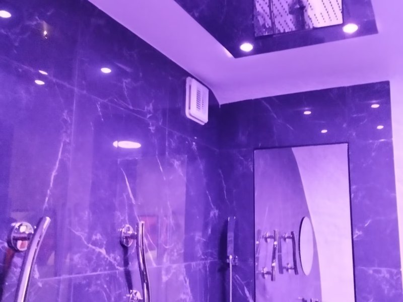 Photo La suite miroir, love room jacuzzi